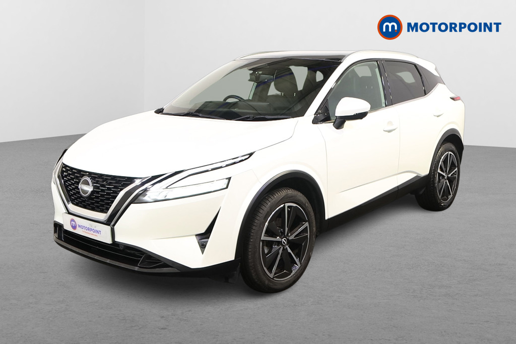 Nissan Qashqai Tekna Manual Petrol SUV - Stock Number (1591287) - Passenger side front corner