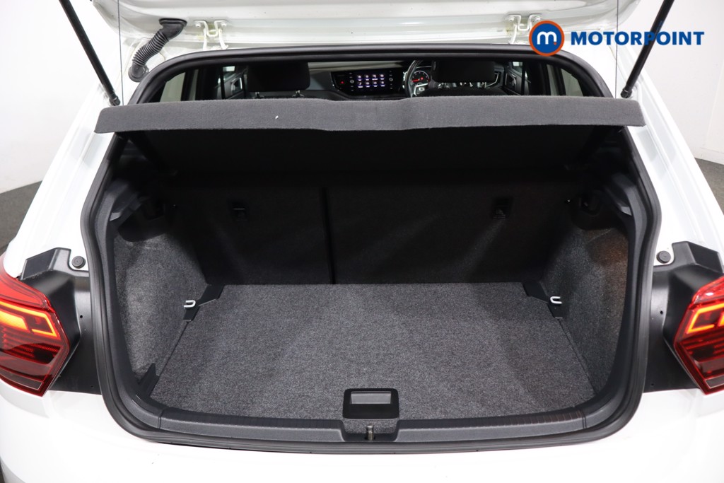Volkswagen Polo R-Line Automatic Petrol Hatchback - Stock Number (1591375) - 24th supplementary image