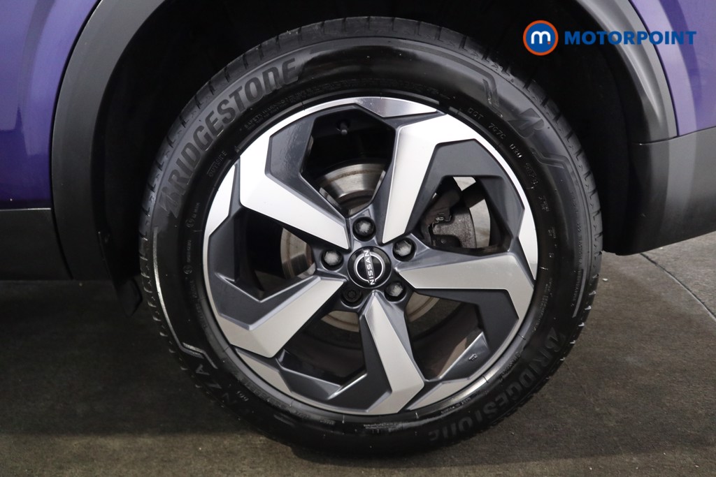 Nissan Qashqai N-Connecta Manual Petrol SUV - Stock Number (1591502) - 21st supplementary image