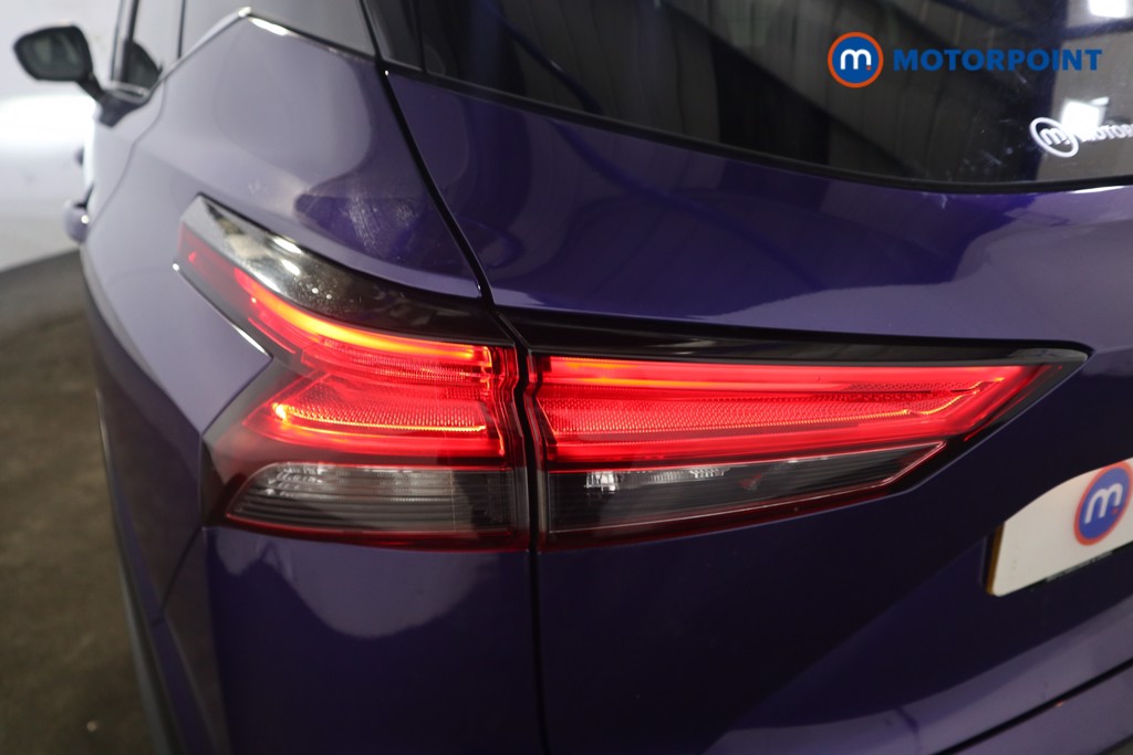 Nissan Qashqai N-Connecta Manual Petrol SUV - Stock Number (1591502) - 23rd supplementary image