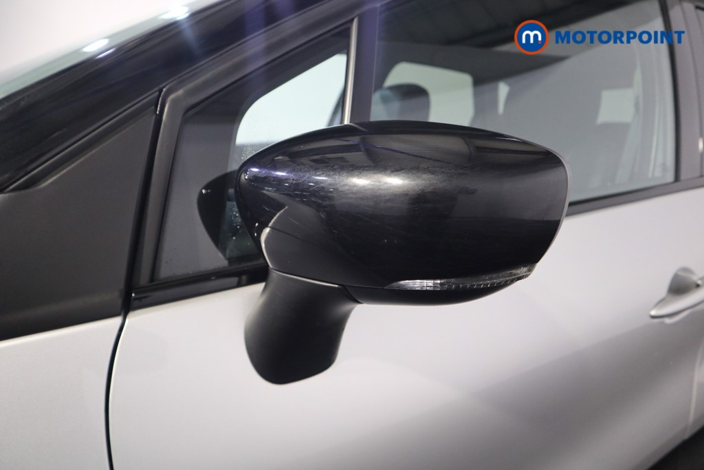 Renault Captur Gt Line Manual Petrol SUV - Stock Number (1591540) - 27th supplementary image