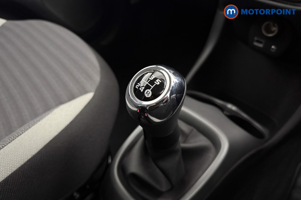 Toyota Aygo X-Play Manual Petrol Hatchback - Stock Number (1591551) - 12th supplementary image