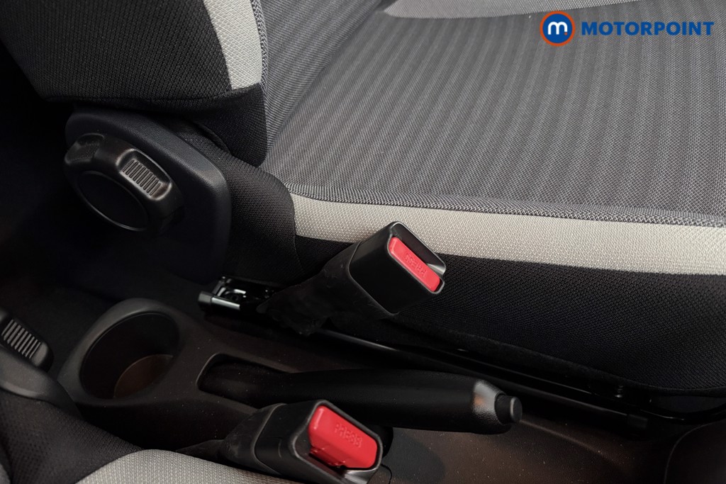 Toyota Aygo X-Play Manual Petrol Hatchback - Stock Number (1591551) - 13th supplementary image