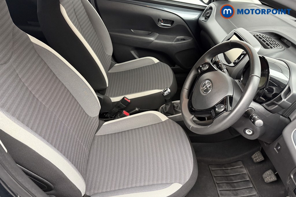 Toyota Aygo X-Play Manual Petrol Hatchback - Stock Number (1591551) - 18th supplementary image
