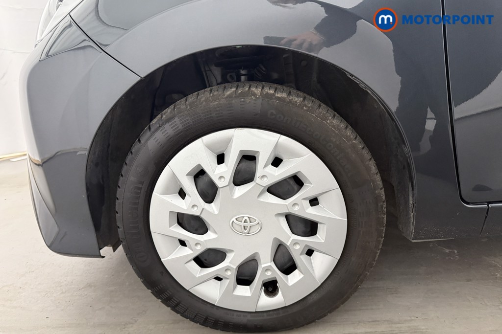 Toyota Aygo X-Play Manual Petrol Hatchback - Stock Number (1591551) - 29th supplementary image