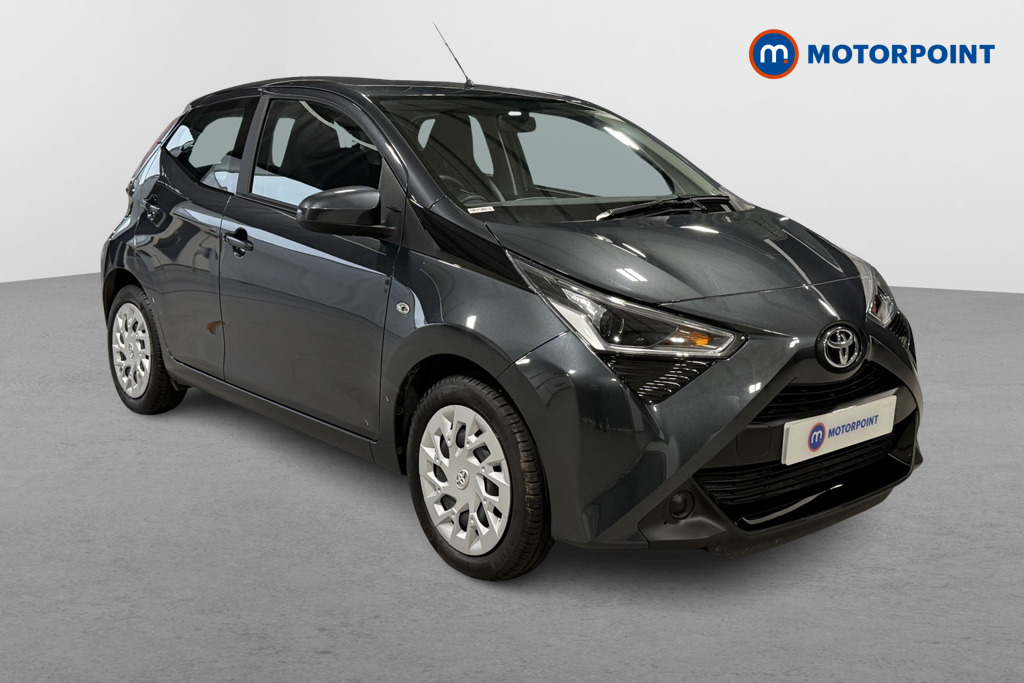 Toyota Aygo X-Play Manual Petrol Hatchback - Stock Number (1591551) - Drivers side front corner