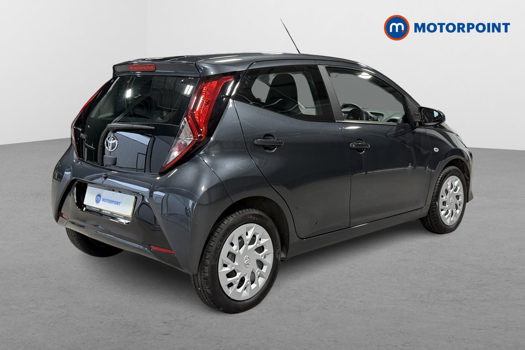 Toyota Aygo X-Play Manual Petrol Hatchback - Stock Number (1591551) - Drivers side rear corner