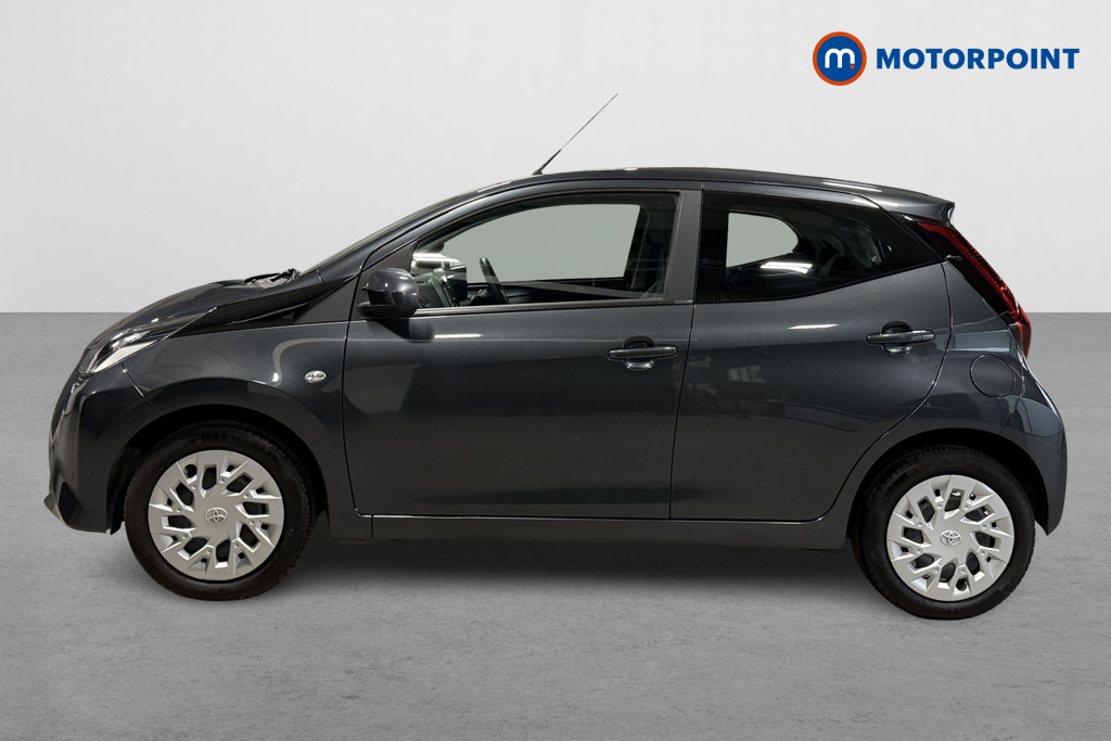 Toyota Aygo X-Play Manual Petrol Hatchback - Stock Number (1591551) - Passenger side