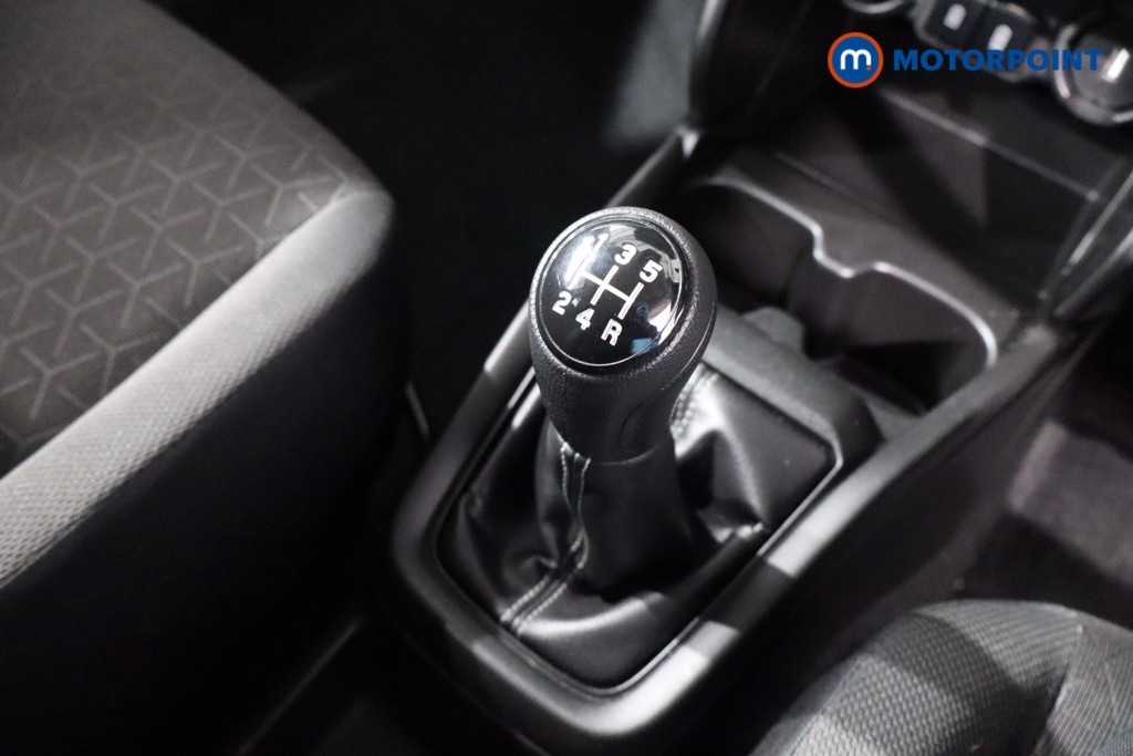 Suzuki Swift Motion Manual Petrol Hatchback - Stock Number (1591617) - 14th supplementary image