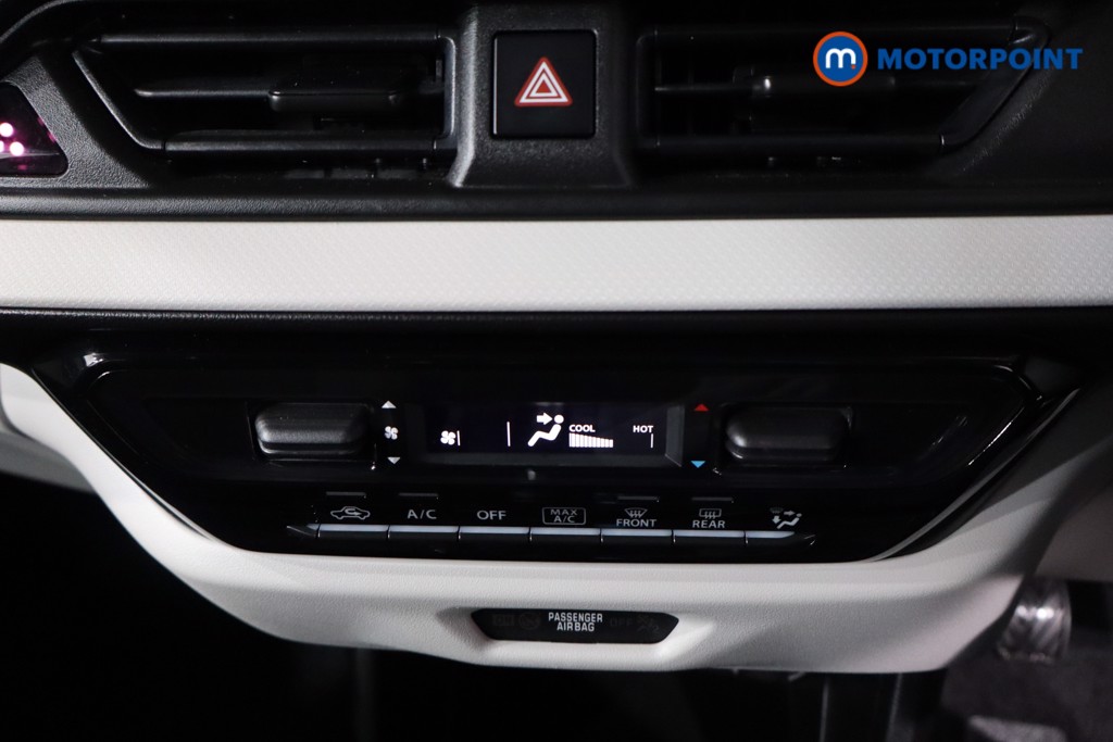 Suzuki Swift Motion Manual Petrol Hatchback - Stock Number (1591617) - 16th supplementary image