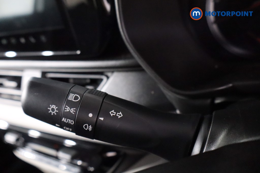 Suzuki Swift Motion Manual Petrol Hatchback - Stock Number (1591617) - 19th supplementary image