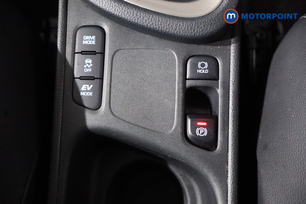 Toyota Yaris Cross Excel Automatic Petrol-Electric Hybrid Estate - Stock Number (1591636) - 18th supplementary image