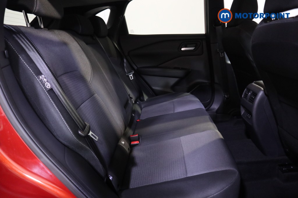 Nissan Qashqai N-Connecta Manual Petrol SUV - Stock Number (1591645) - 14th supplementary image