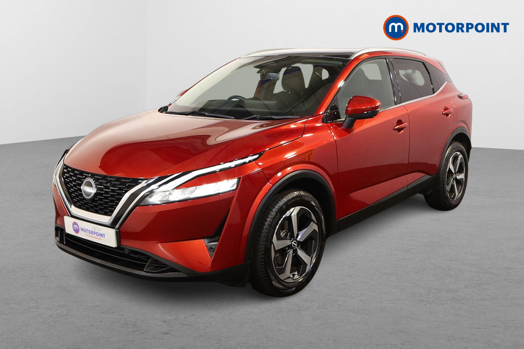 Nissan Qashqai N-Connecta Manual Petrol SUV - Stock Number (1591645) - Passenger side front corner