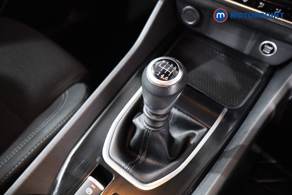 Nissan Qashqai Acenta Premium Manual Petrol SUV - Stock Number (1591661) - 14th supplementary image