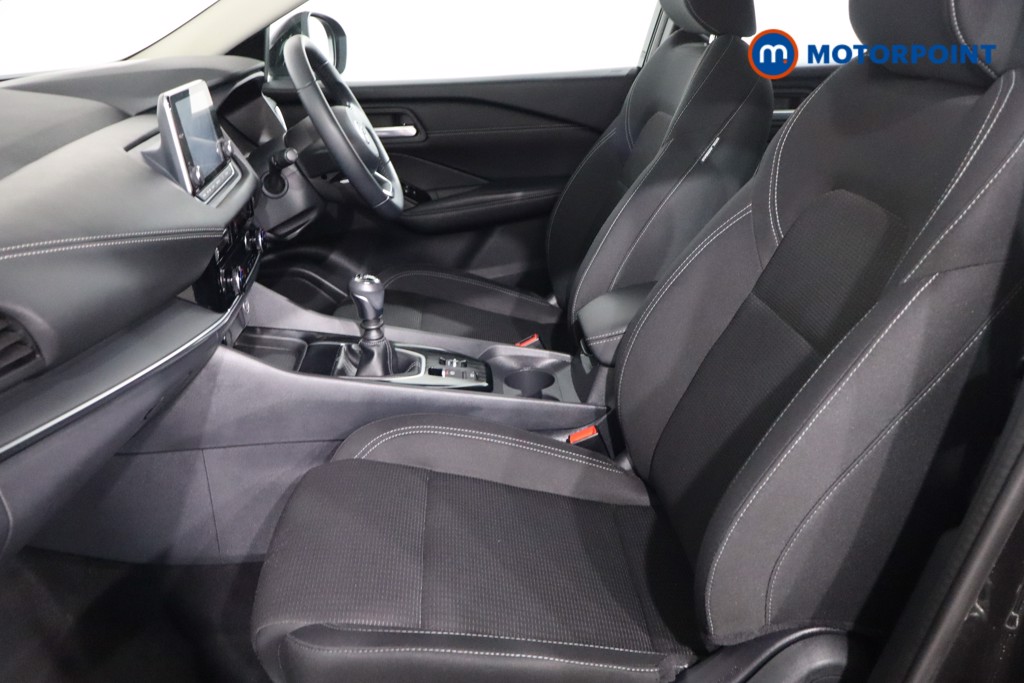 Nissan Qashqai Acenta Premium Manual Petrol SUV - Stock Number (1591663) - 4th supplementary image