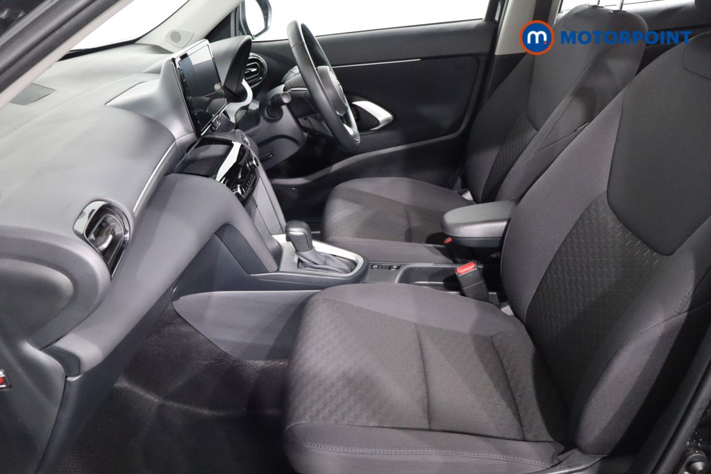 Toyota Yaris Cross Icon Automatic Petrol-Electric Hybrid Estate - Stock Number (1591735) - 4th supplementary image