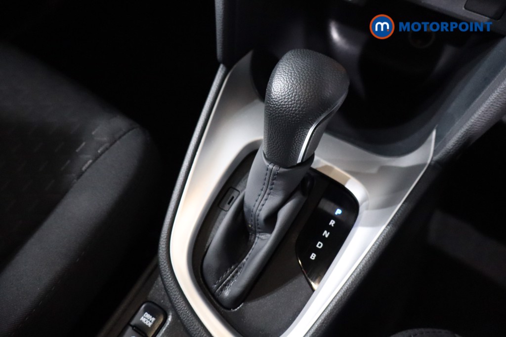 Toyota Yaris Cross Icon Automatic Petrol-Electric Hybrid Estate - Stock Number (1591735) - 14th supplementary image