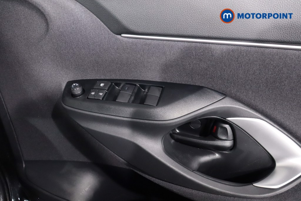 Toyota Yaris Cross Icon Automatic Petrol-Electric Hybrid Estate - Stock Number (1591735) - 18th supplementary image