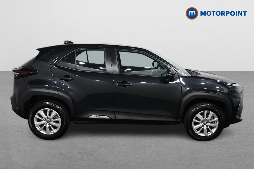Toyota Yaris Cross Icon Automatic Petrol-Electric Hybrid Estate - Stock Number (1591735) - Drivers side