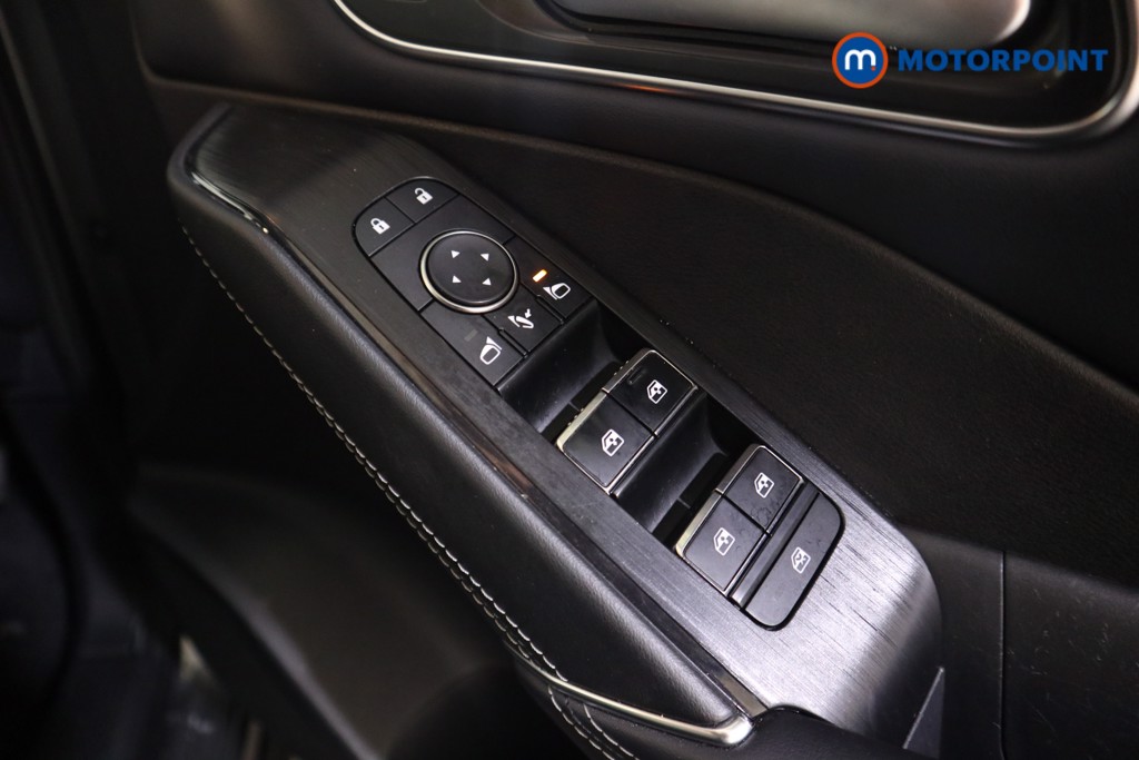 Nissan Qashqai Tekna-Plus Automatic Petrol SUV - Stock Number (1591767) - 13th supplementary image