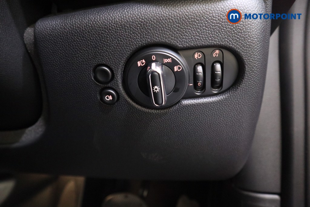 Mini Hatchback Cooper S Level 3 Automatic Electric Hatchback - Stock Number (1591825) - 11th supplementary image