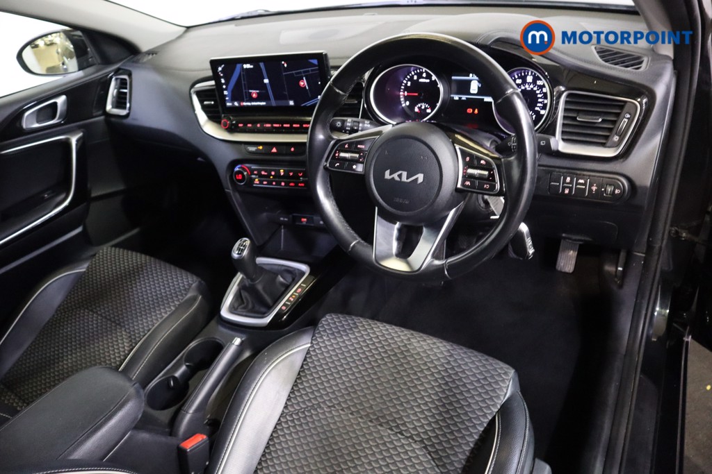 KIA Ceed 3 Manual Petrol Hatchback - Stock Number (1591836) - 1st supplementary image