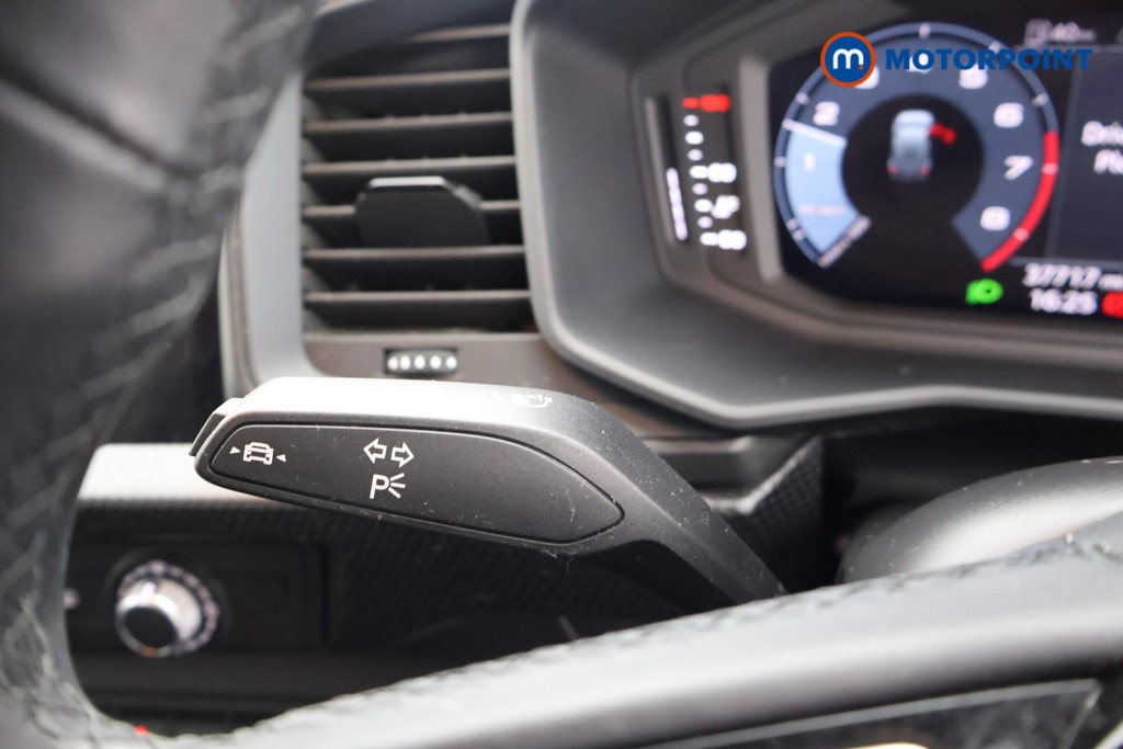 Audi A1 Technik Manual Petrol Hatchback - Stock Number (1591858) - 5th supplementary image