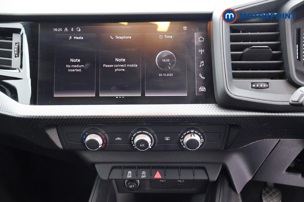 Audi A1 Technik Manual Petrol Hatchback - Stock Number (1591858) - 10th supplementary image