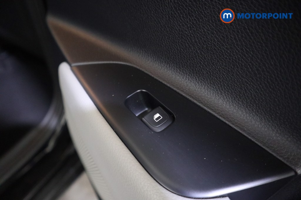 KIA Stonic 4 Automatic Petrol SUV - Stock Number (1591897) - 16th supplementary image