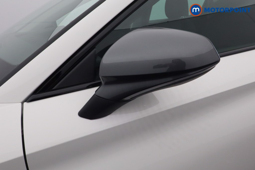 Cupra Leon V1 Manual Petrol Hatchback - Stock Number (1591930) - 23rd supplementary image