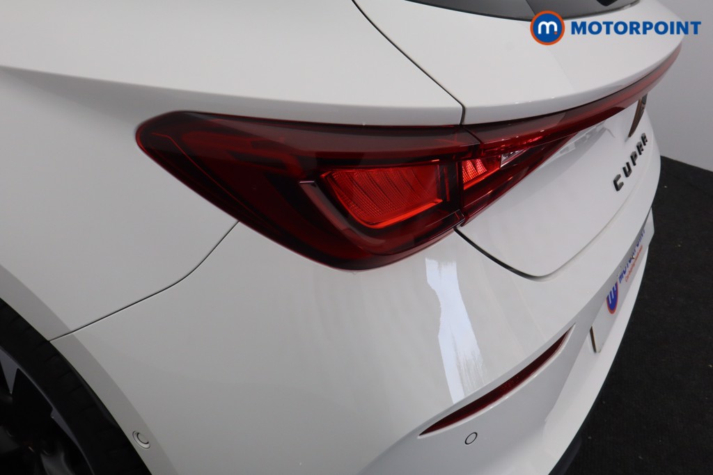 Cupra Leon V1 Manual Petrol Hatchback - Stock Number (1591930) - 29th supplementary image
