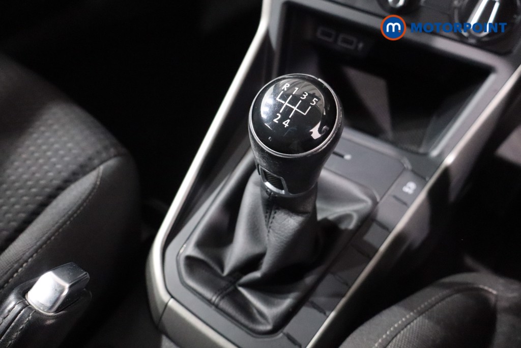 Volkswagen Polo SE Manual Petrol Hatchback - Stock Number (1591943) - 14th supplementary image