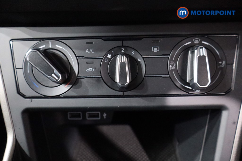 Volkswagen Polo SE Manual Petrol Hatchback - Stock Number (1591943) - 15th supplementary image