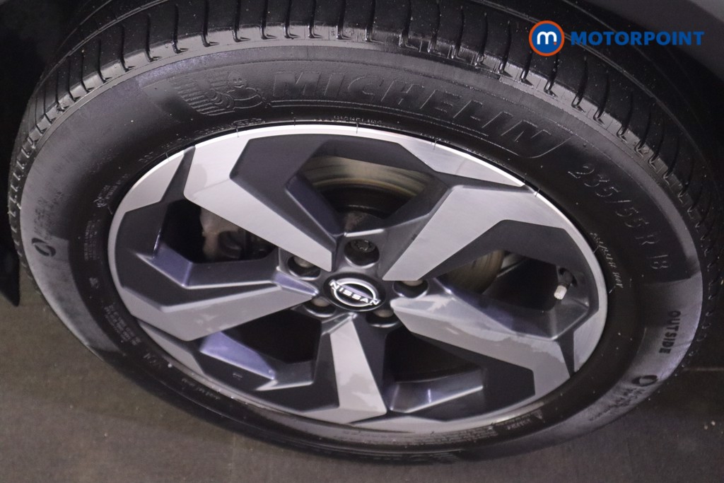 Nissan Qashqai N-Connecta Manual Petrol SUV - Stock Number (1592032) - 10th supplementary image