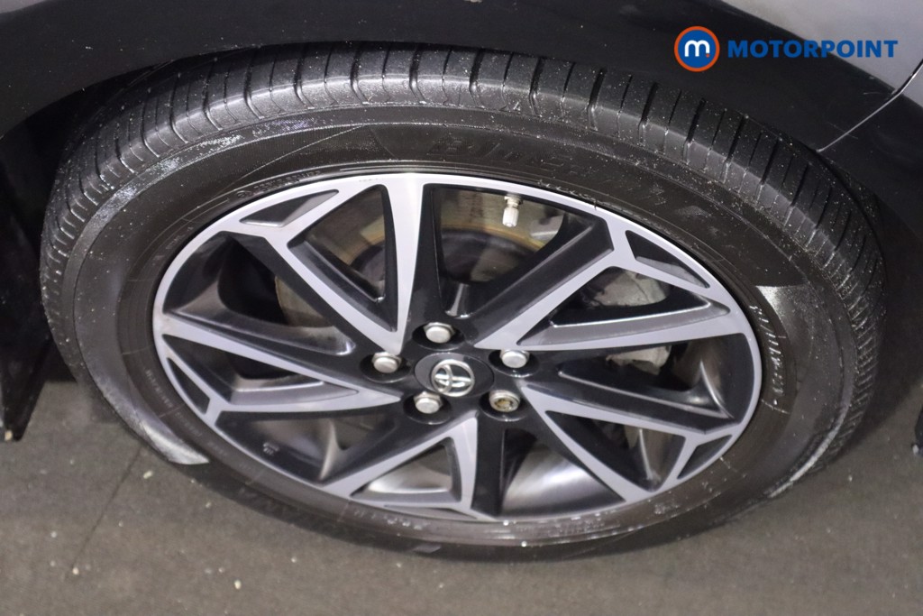 Toyota Yaris Design Automatic Petrol-Electric Hybrid Hatchback - Stock Number (1592253) - 11th supplementary image