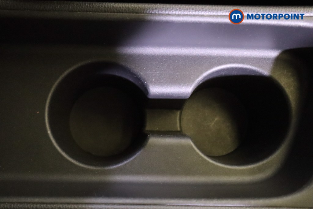 Toyota Yaris Design Automatic Petrol-Electric Hybrid Hatchback - Stock Number (1592253) - 23rd supplementary image