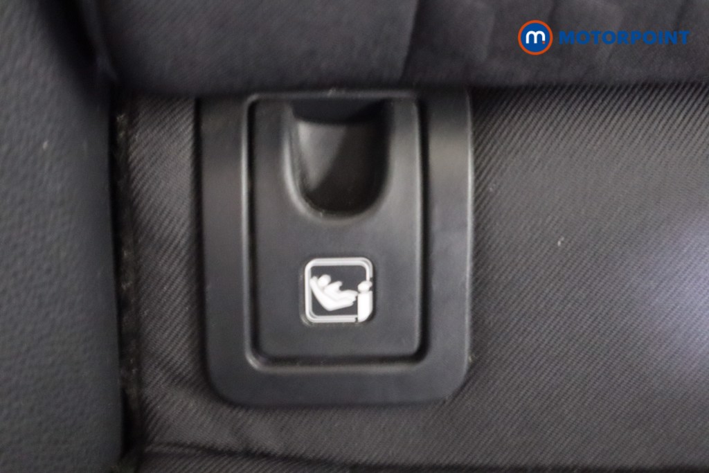 Toyota Yaris Design Automatic Petrol-Electric Hybrid Hatchback - Stock Number (1592253) - 26th supplementary image