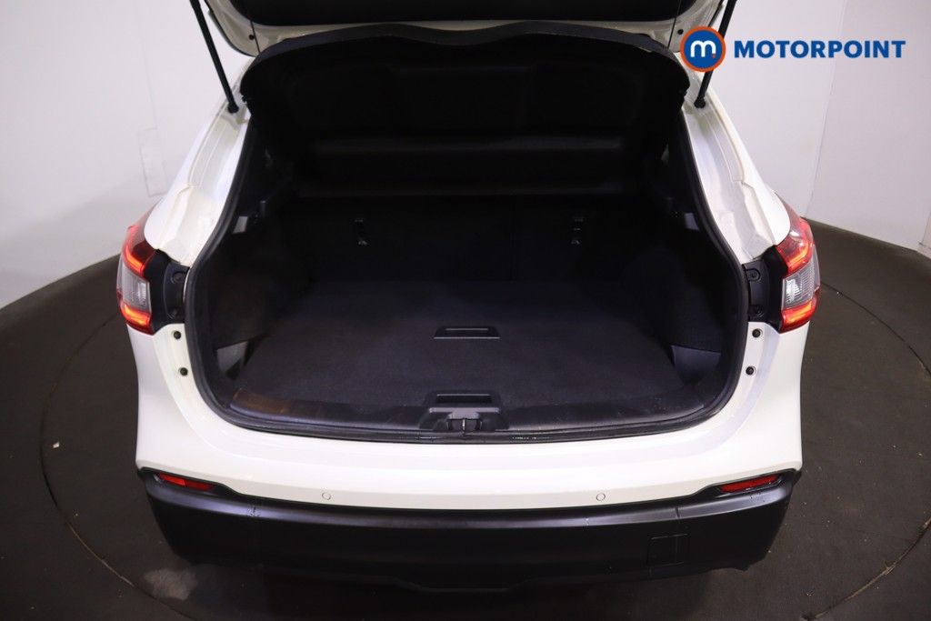 Nissan Qashqai Acenta Premium Manual Diesel SUV - Stock Number (1592280) - 8th supplementary image