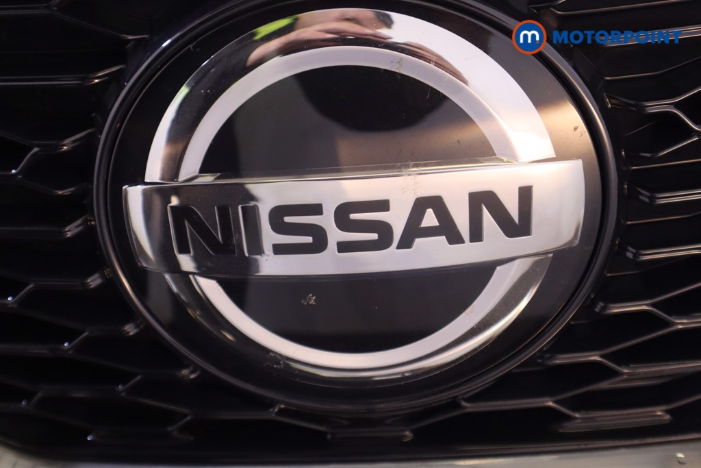 Nissan Qashqai Acenta Premium Manual Diesel SUV - Stock Number (1592280) - 33rd supplementary image