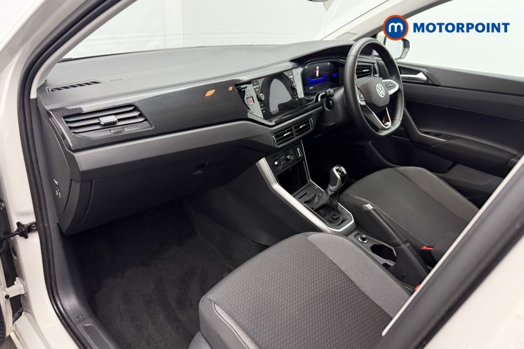 Volkswagen Polo Life Manual Petrol Hatchback - Stock Number (1592297) - 4th supplementary image