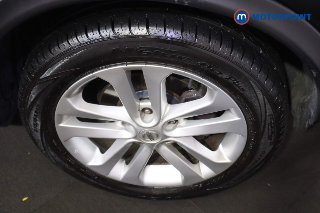 Nissan Juke N-Connecta Manual Diesel SUV - Stock Number (1592326) - 11th supplementary image