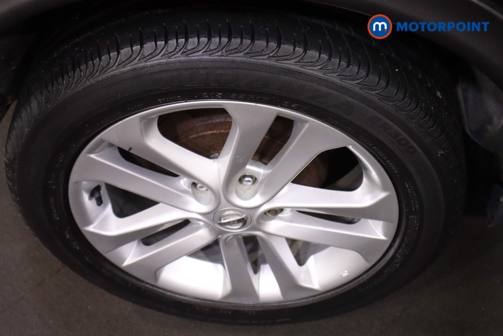 Nissan Juke N-Connecta Manual Diesel SUV - Stock Number (1592326) - 12th supplementary image