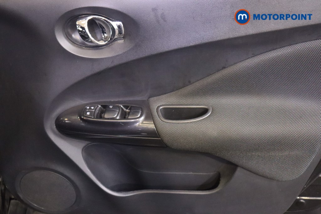 Nissan Juke N-Connecta Manual Diesel SUV - Stock Number (1592326) - 13th supplementary image