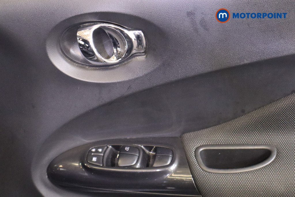 Nissan Juke N-Connecta Manual Diesel SUV - Stock Number (1592326) - 14th supplementary image