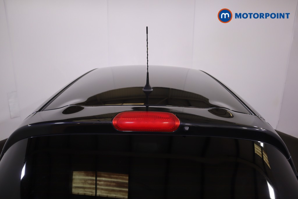 Nissan Juke N-Connecta Manual Diesel SUV - Stock Number (1592326) - 29th supplementary image