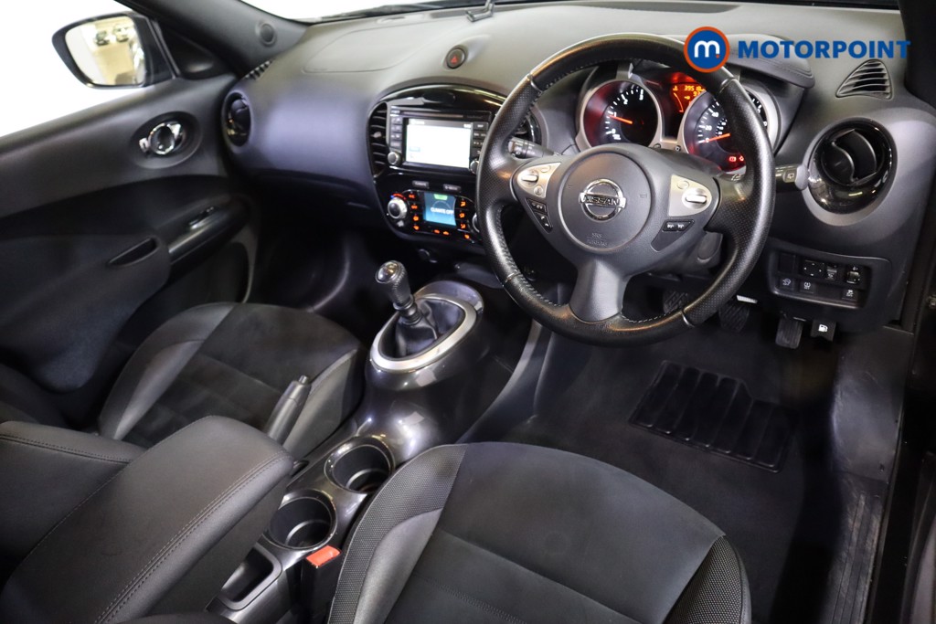 Nissan Juke N-Connecta Manual Diesel SUV - Stock Number (1592326) - 1st supplementary image
