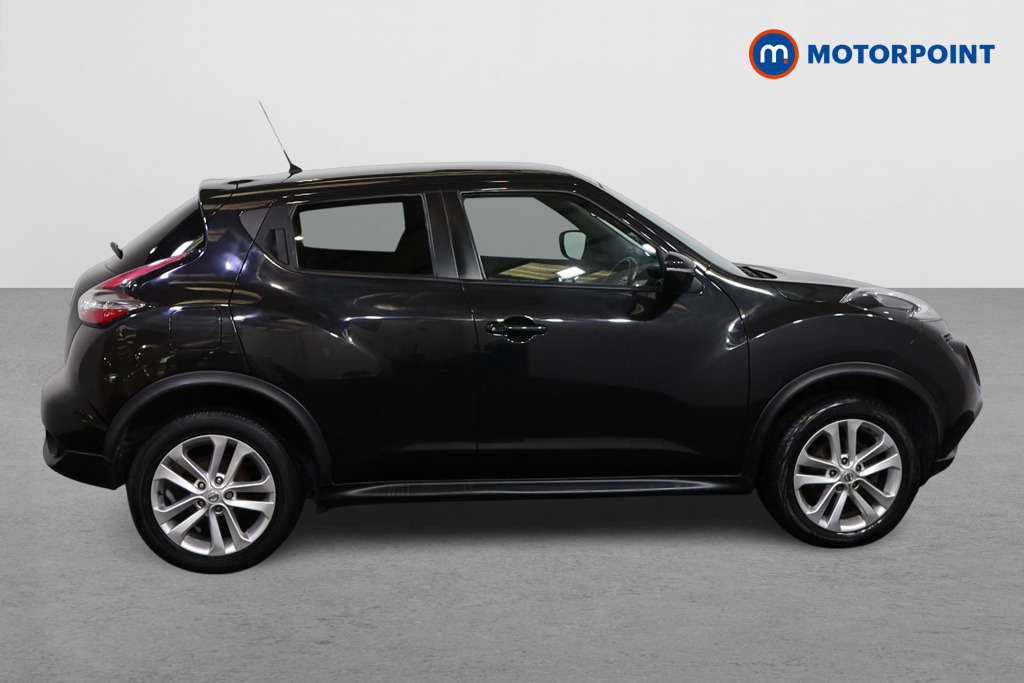 Nissan Juke N-Connecta Manual Diesel SUV - Stock Number (1592326) - Drivers side