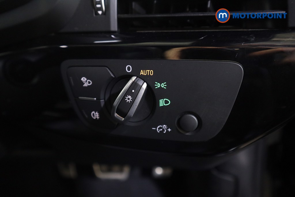 Audi A4 Black Edition Automatic Petrol Saloon - Stock Number (1592423) - 11th supplementary image