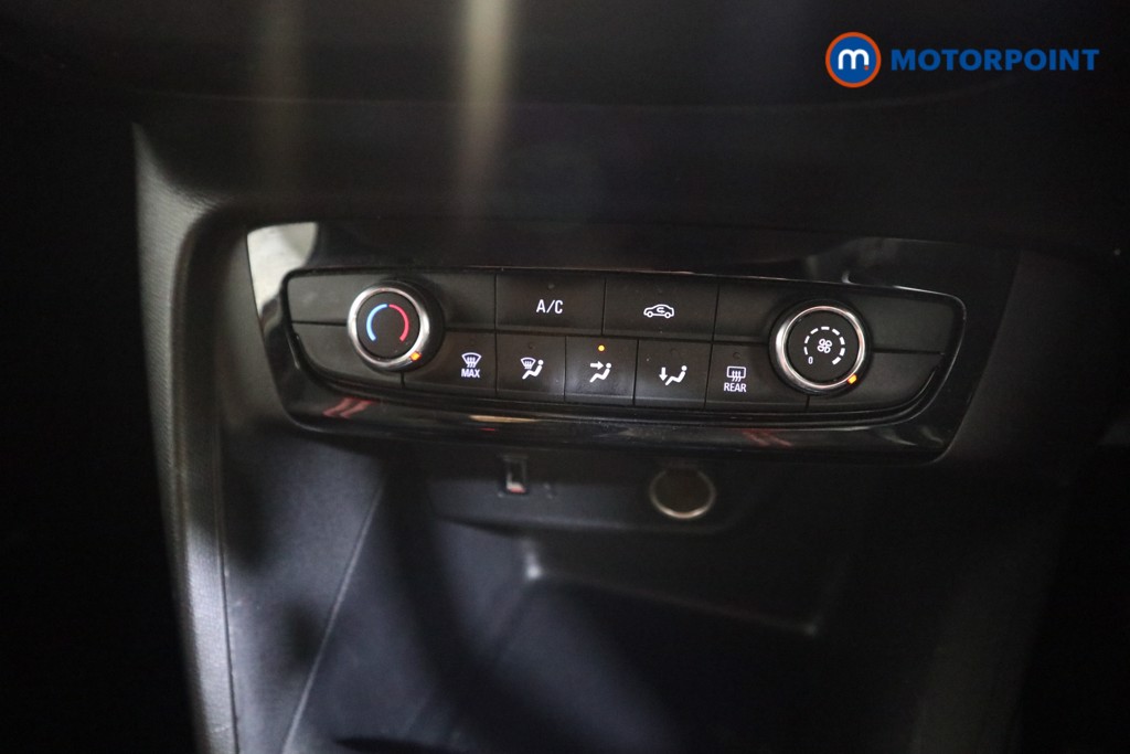 Vauxhall Corsa SRI Manual Petrol Hatchback - Stock Number (1592461) - 7th supplementary image